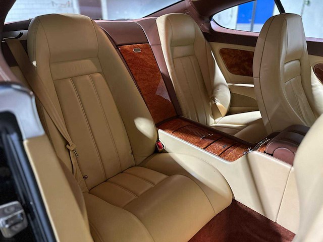 Bentley continental gt 6.0 w12 560pk 2006, p-579-ks - afbeelding 21 van  26