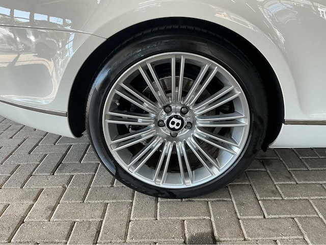 Bentley continental gt speed | 6.0 w12 biturbo | 2009 | youngtimer | 610 pk | sportluchtvering | 45.000 km | btw auto - afbeelding 4 van  39