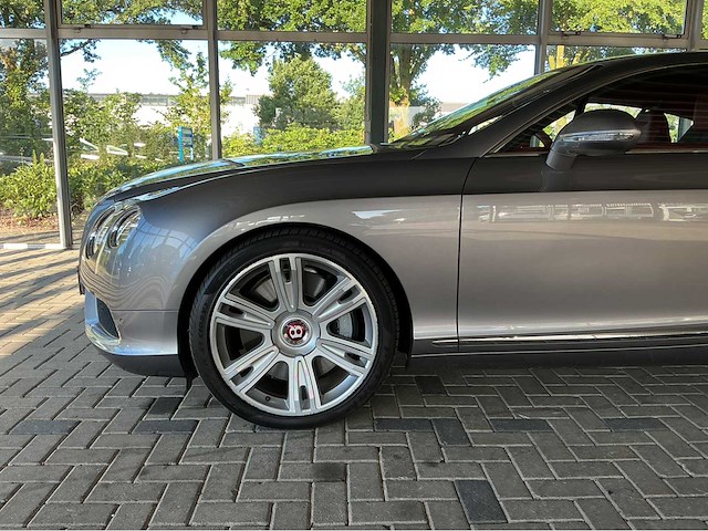Bentley continental gt v8 coupé | 4.0 v8 biturbo | 2015 | 507 pk | awd | 8-traps automaat | 21 inch | 40.000 km | btw auto - afbeelding 3 van  42