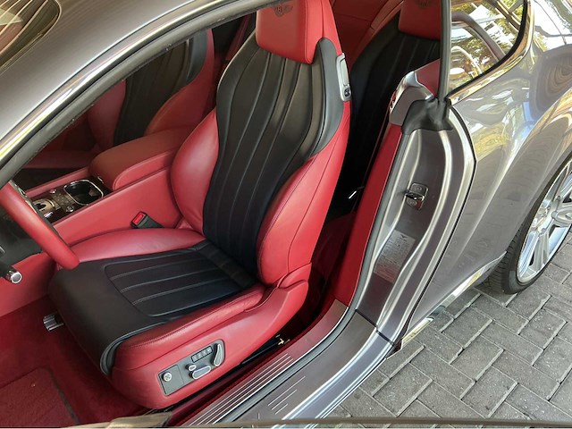 Bentley continental gt v8 coupé | 4.0 v8 biturbo | 2015 | 507 pk | awd | 8-traps automaat | 21 inch | 40.000 km | btw auto - afbeelding 16 van  42