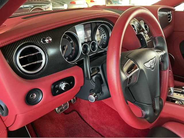 Bentley continental gt v8 coupé | 4.0 v8 biturbo | 2015 | 507 pk | awd | 8-traps automaat | 21 inch | 40.000 km | btw auto - afbeelding 17 van  42
