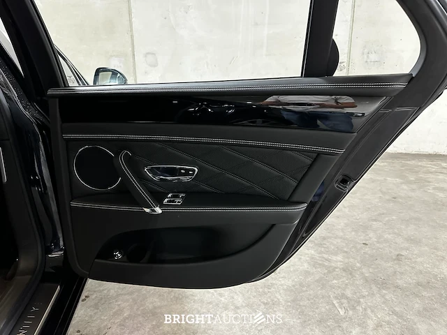 Bentley flying spur 4.0 v8 507pk 2015 - afbeelding 42 van  62