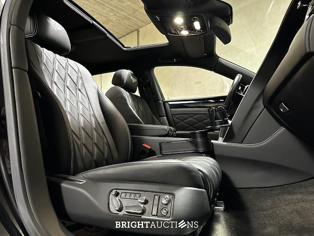 Bentley flying spur 4.0 v8 507pk 2015 - afbeelding 47 van  62
