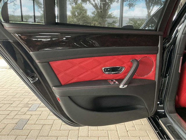 Bentley flying spur w12 | 6.0 w12 biturbo | 2013 | 625 pk | adaptive cruise | 21 inch | 47.000 km | btw auto - afbeelding 25 van  42