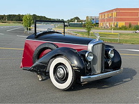 Bentley replica