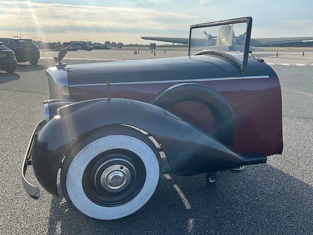 Bentley replica - afbeelding 11 van  16