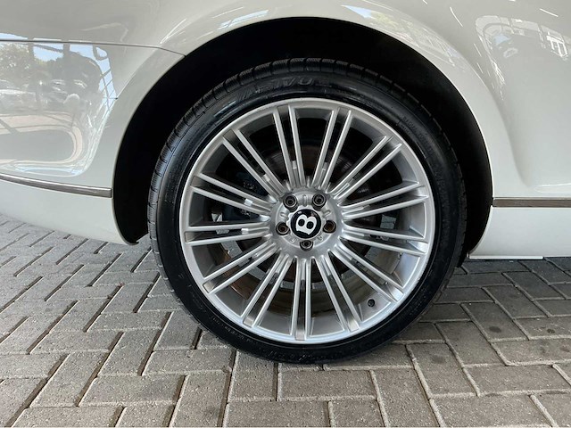 Bentley w12 6.0 | 2009 | 552 pk | ultieme britse luxe & performance btw auto - afbeelding 2 van  19