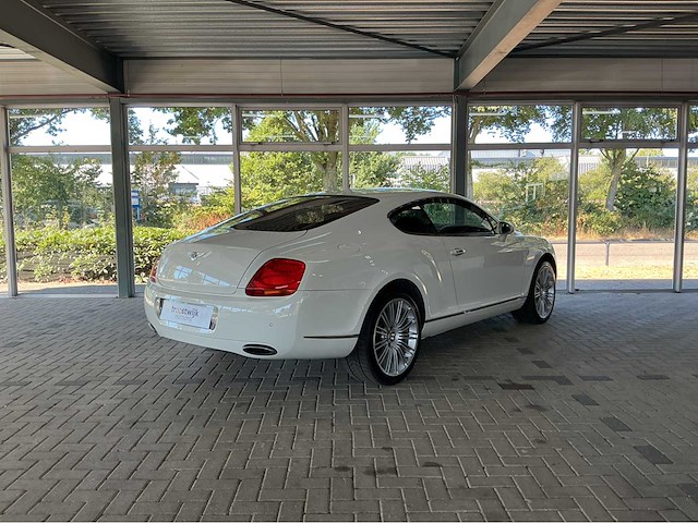Bentley w12 6.0 | 2009 | 552 pk | ultieme britse luxe & performance btw auto - afbeelding 14 van  19