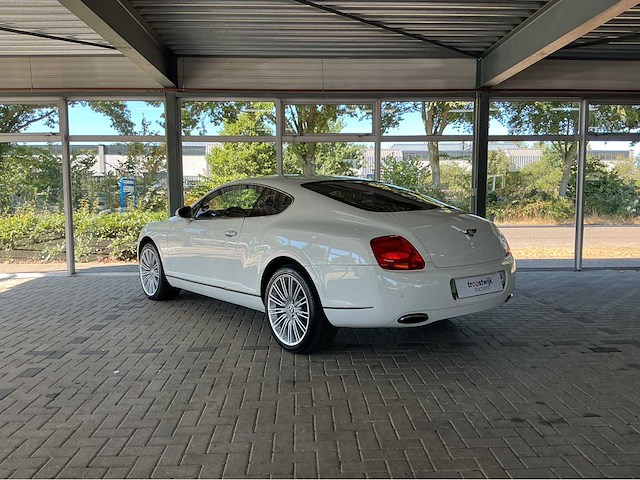 Bentley w12 6.0 | 2009 | 552 pk | ultieme britse luxe & performance btw auto - afbeelding 16 van  19