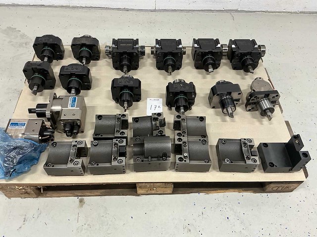 Benz, sauter bmt65 aangedreven gereedschappen 14 stuks - afbeelding 1 van  8