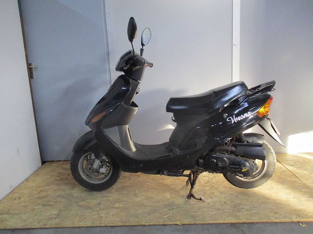 Benzhou - snorscooter - verona light 50 - scooter - afbeelding 1 van  11