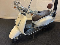 Benzhou yiying - snorscooter - sixties / retro - scooter - afbeelding 1 van  7