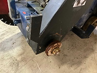 Benzine-aangedreven vloer/betonzaag - afbeelding 9 van  10