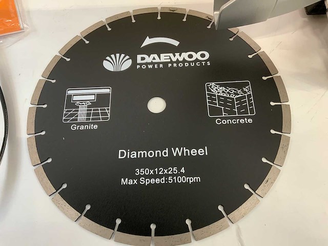 Benzine betonzaag - deawoo dacnq740s - afbeelding 8 van  18