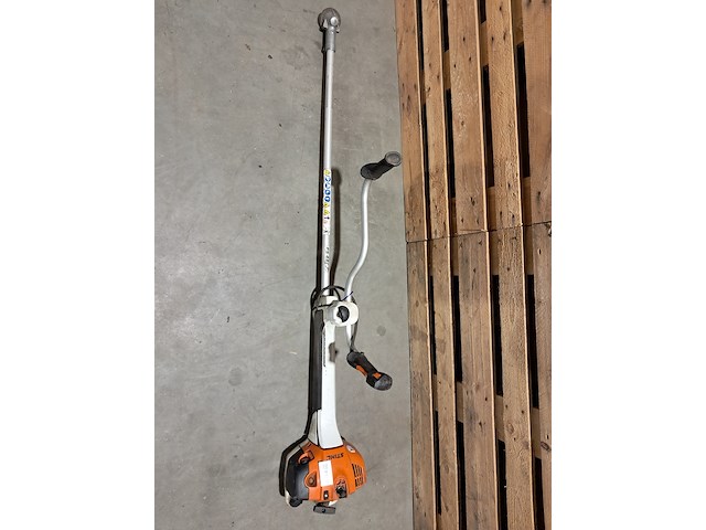 Benzine bosmaaier & accu kettingzaag, stihl & husqvarna - afbeelding 11 van  18