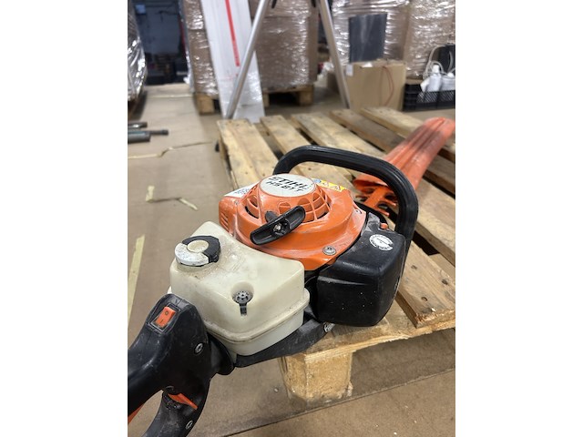 Benzine heggenschaar stihl, hs 81 t - afbeelding 8 van  8