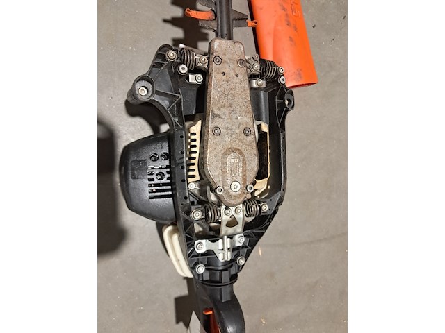 Benzine heggenschaar, stihl - afbeelding 8 van  8