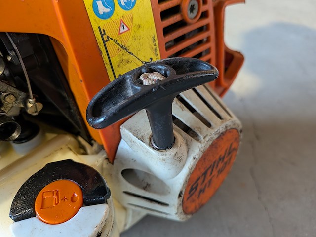 Benzine hoogsnoeier, bladblazer & heggenschaar, stihl - afbeelding 22 van  23