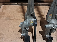 Benzine kettingzaag, stihl, ms 200t, 2008, incl. 4x stokheggenschaar - afbeelding 16 van  16