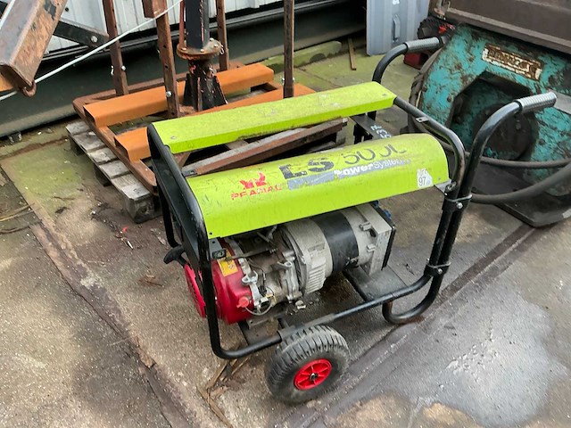 Benzineaggregaat - afbeelding 3 van  8