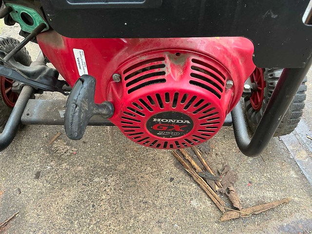 Benzineaggregaat - afbeelding 6 van  8