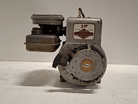 Benzinemotor 2hp, briggs & stratton - afbeelding 1 van  8