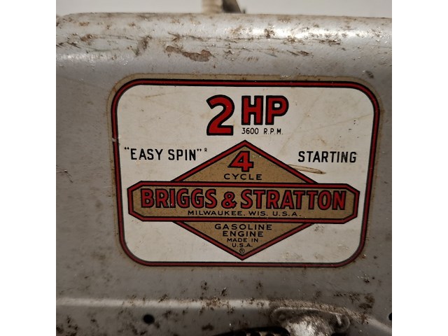 Benzinemotor 2hp, briggs & stratton - afbeelding 3 van  8