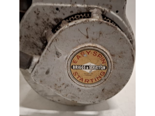 Benzinemotor 2hp, briggs & stratton - afbeelding 4 van  8