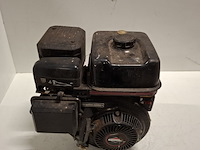 Benzinemotor , briggs & stratton , model 38432, type 016401 - afbeelding 2 van  9