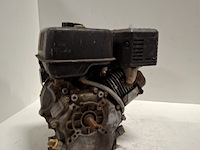 Benzinemotor , briggs & stratton , model 38432, type 016401 - afbeelding 4 van  9