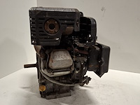Benzinemotor , briggs & stratton , model 38432, type 016401 - afbeelding 5 van  9
