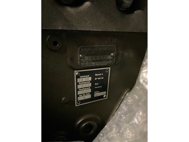 Benzinemotor unimog “6 cilinder” (ongebruikt) - afbeelding 5 van  13