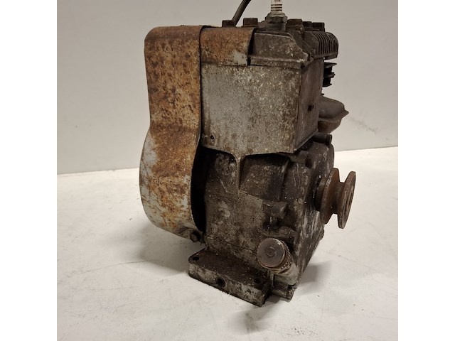 Benzinemotor - afbeelding 8 van  8