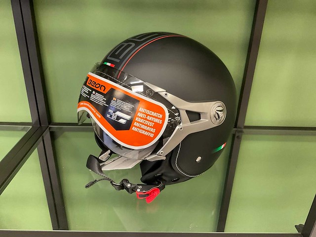 Beon lifestyle m helm - afbeelding 1 van  8