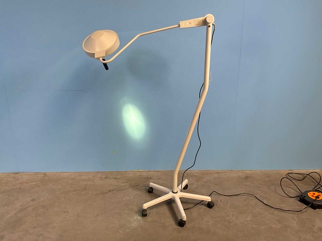 Berchtold - chromophare d300 - onderzoekslamp (2x) - afbeelding 4 van  15