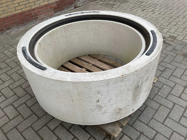 Berding beton wd150 624907 4-delige gietvorm put - afbeelding 4 van  6