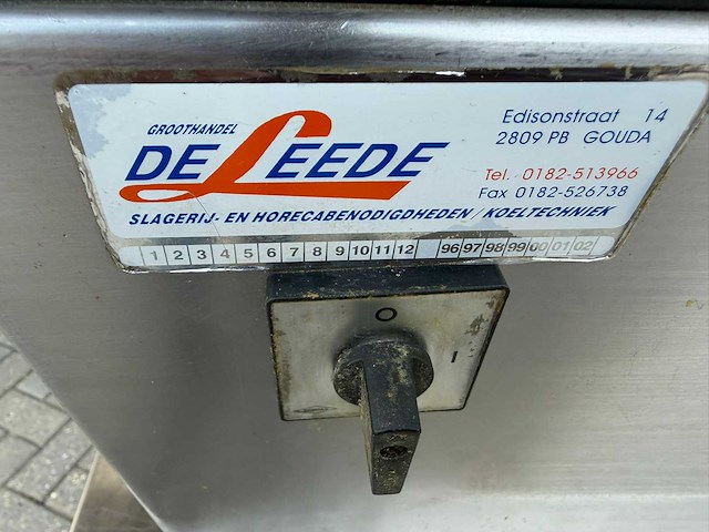 Berdop - vleeswolf / gehaktmolen - afbeelding 4 van  4