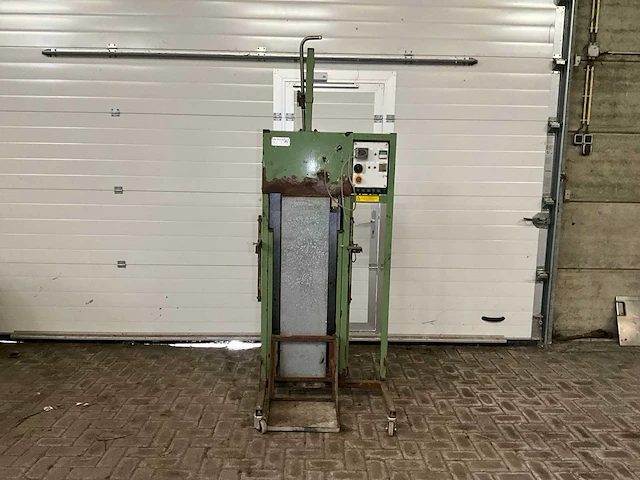 Berg product emmervuller - afbeelding 1 van  6