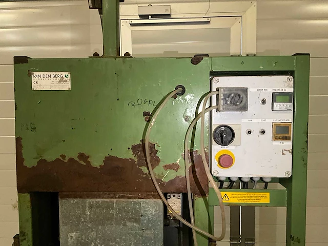 Berg product emmervuller - afbeelding 3 van  6