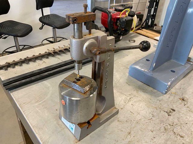 Berg & schmid hz 150 economy drukpers - afbeelding 5 van  5