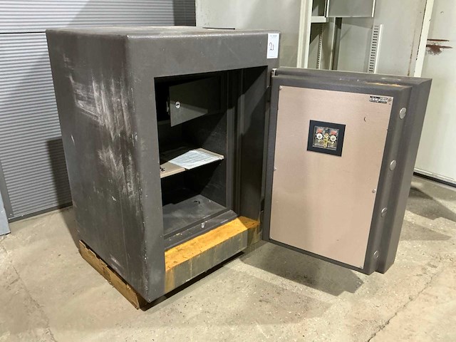 Bergh pk kluis - afbeelding 1 van  5