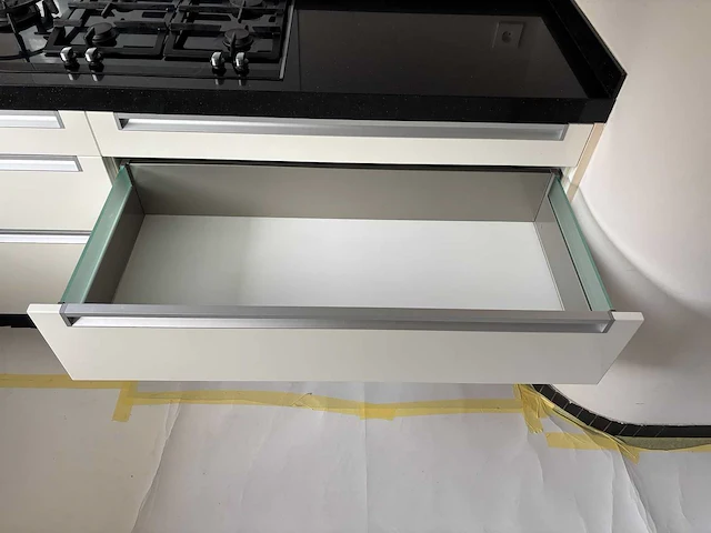 Berghoff - keuken met miele / siemens apparatuur - afbeelding 7 van  22