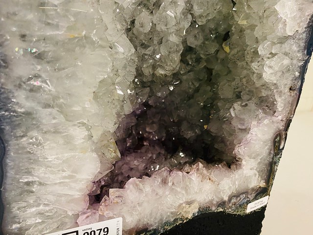 Bergkristal met amethist geode - afbeelding 2 van  6