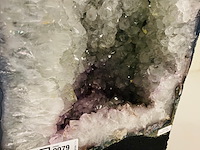 Bergkristal met amethist geode - afbeelding 2 van  6