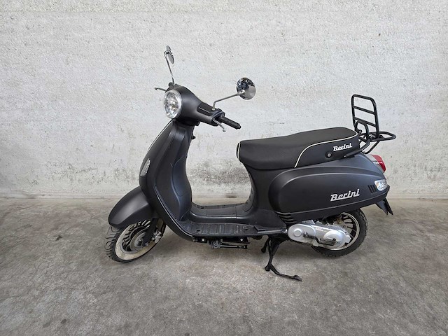Berini - bromscooter - napoli - 4t 45km uitvoering drz49z - afbeelding 1 van  7