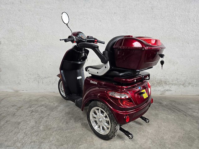 Berini - mango - scootmobiel - brommer - afbeelding 5 van  7