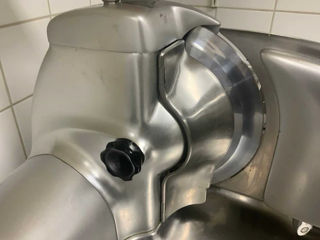 Berkel - 834 - bevroren vleessnijmachine 40x52x45 cm - afbeelding 6 van  7
