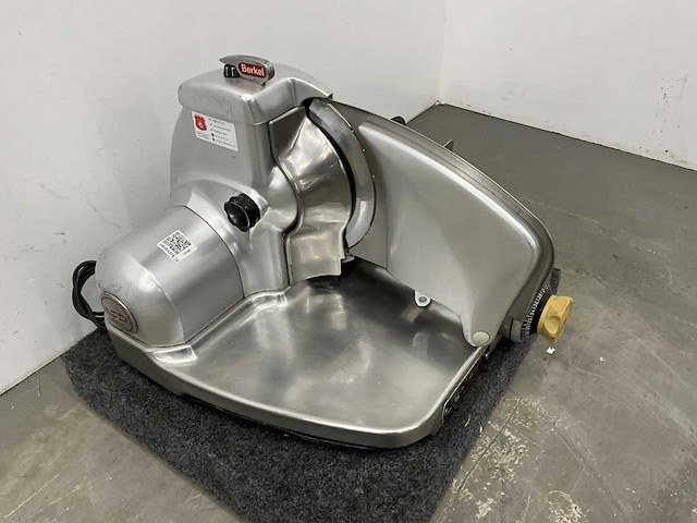 Berkel - 834 - snijmachine - afbeelding 1 van  11