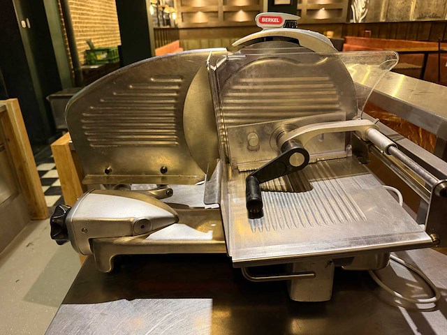 Berkel - 834 s - snijmachine - afbeelding 3 van  7