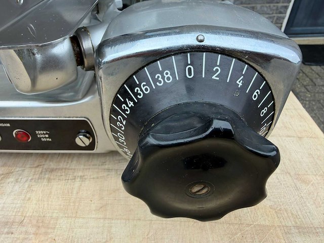 Berkel - 834s - snijmachine - afbeelding 3 van  3